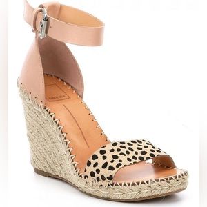 Dolce Vita Noor leopard calf hair wedges sz 8.5